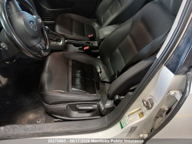 20270865 :رقم المزاد ، 3VWLL7AJ5BM044674 vin ، 2011 Volkswagen Jetta 2.0 Tdi مزاد بيع