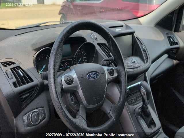 Продаж на аукціоні авто 2015 Ford Escape Se, vin: 1FMCU9GX2FUA84750, номер лоту: 20270909