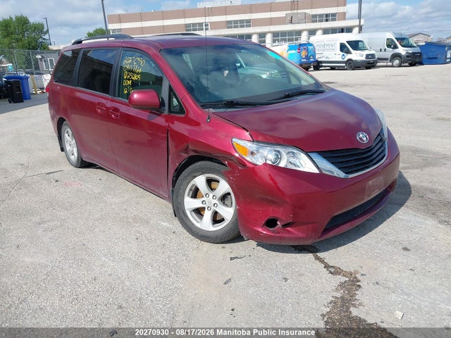 2012 Toyota Sienna Le V6 მანქანა იყიდება აუქციონზე, vin: 5TDKK3DC9CS256809, აუქციონის ნომერი: 20270930
