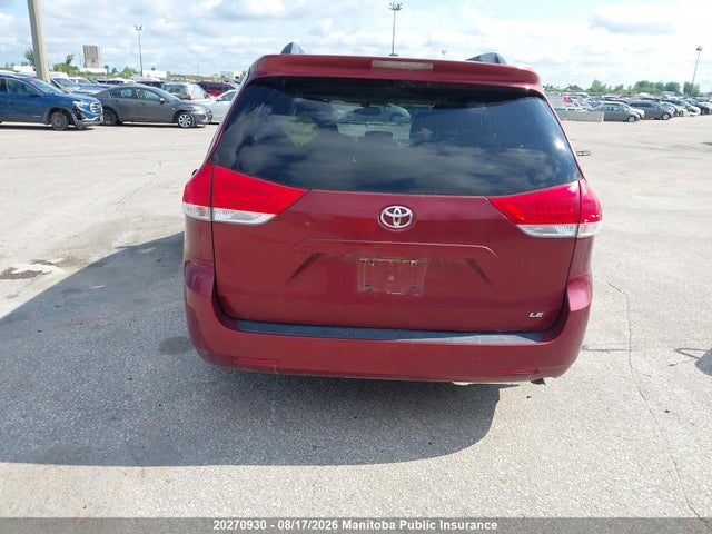 2012 Toyota Sienna Le V6 მანქანა იყიდება აუქციონზე, vin: 5TDKK3DC9CS256809, აუქციონის ნომერი: 20270930