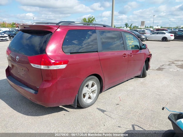 2012 Toyota Sienna Le V6 მანქანა იყიდება აუქციონზე, vin: 5TDKK3DC9CS256809, აუქციონის ნომერი: 20270930