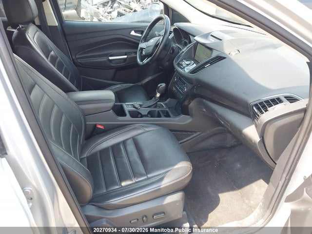 Продаж на аукціоні авто 2017 Ford Escape Titanium, vin: 1FMCU9J91HUD97835, номер лоту: 20270934