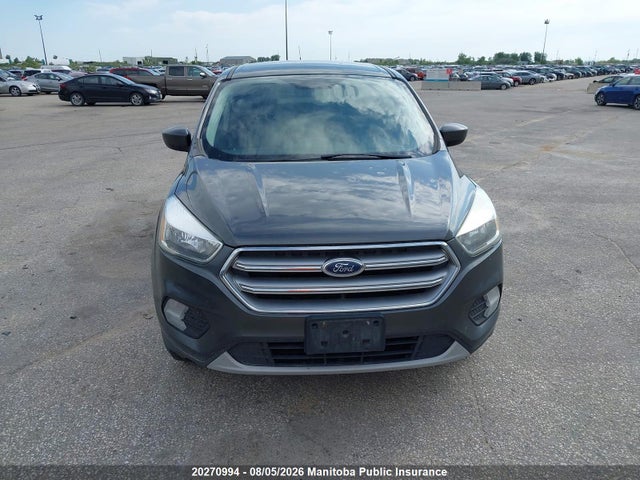 Продаж на аукціоні авто 2017 Ford Escape Se, vin: 1FMCU9GD4HUE99626, номер лоту: 20270994