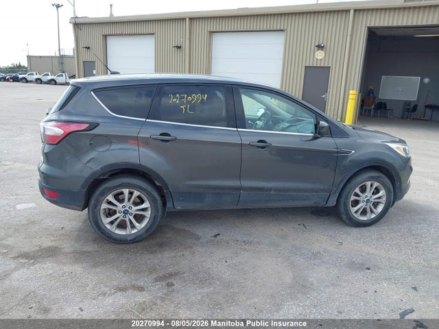 Продаж на аукціоні авто 2017 Ford Escape Se, vin: 1FMCU9GD4HUE99626, номер лоту: 20270994