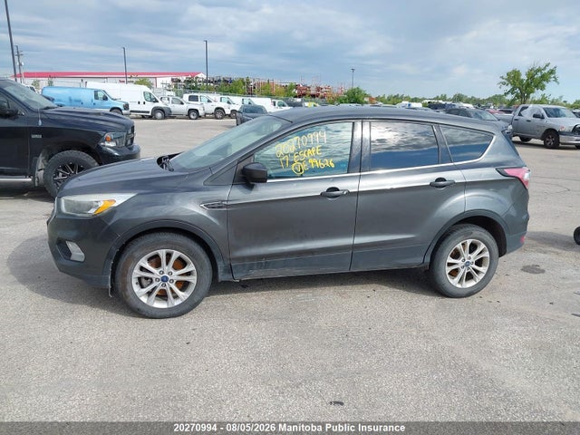 Продаж на аукціоні авто 2017 Ford Escape Se, vin: 1FMCU9GD4HUE99626, номер лоту: 20270994