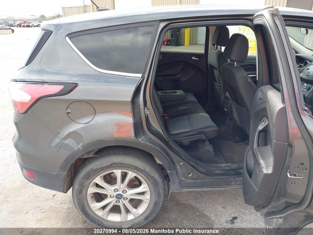 Продаж на аукціоні авто 2017 Ford Escape Se, vin: 1FMCU9GD4HUE99626, номер лоту: 20270994