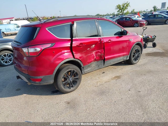 1FMCU9HD8JUC23356 Ford ESCAPE SEL