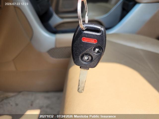Продажа на аукционе авто 2006 Honda Pilot Lx, vin: 5FNYF28176B026065, номер лота: 20271032