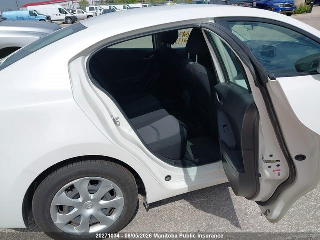 Aukcja sprzedaży 2016 Mazda Mazda3 Gx Sky, vin: 3MZBM1U75GM321708, numer aukcji: 20271034