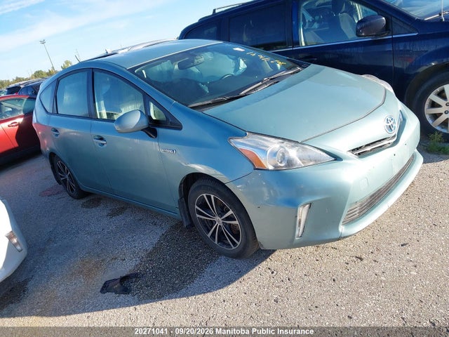 Продажа на аукционе авто 2013 Toyota Prius V, vin: JTDZN3EU6D3218874, номер лота: 20271041