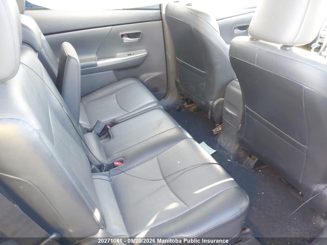 Продажа на аукционе авто 2013 Toyota Prius V, vin: JTDZN3EU6D3218874, номер лота: 20271041