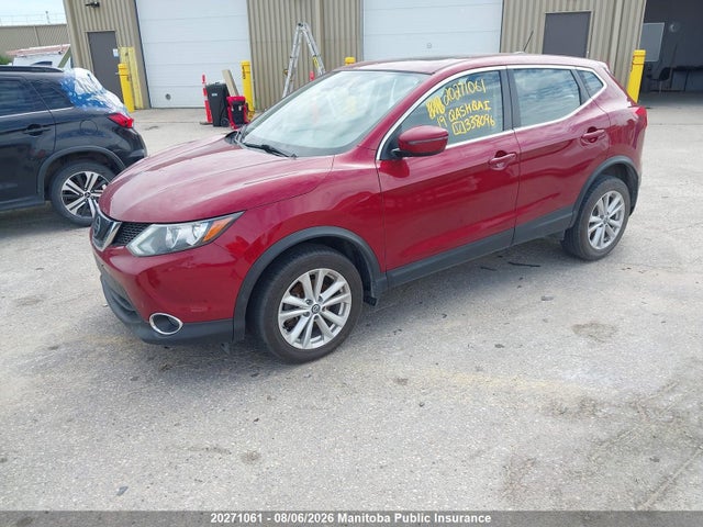 20271061 :رقم المزاد ، JN1BJ1CR5KW338096 vin ، 2019 Nissan Qashqai Sv مزاد بيع