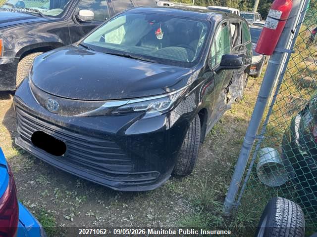 Продажа на аукционе авто 2021 Toyota Sienna Le Hybrid, vin: 5TDGRKEC3MS067102, номер лота: 20271062
