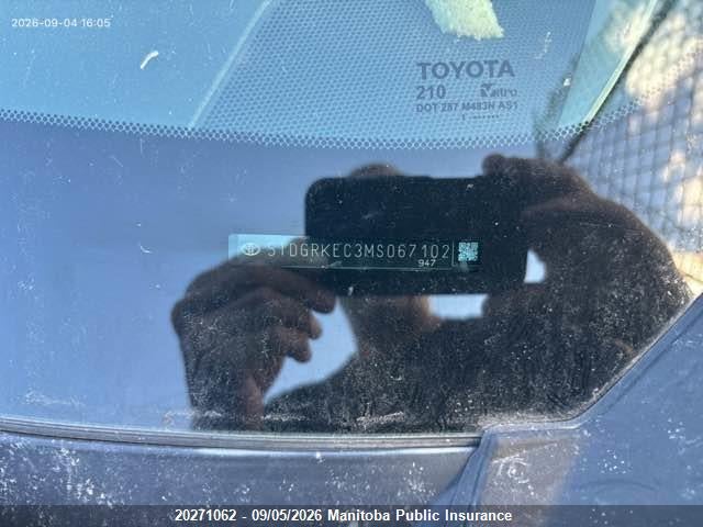 Продажа на аукционе авто 2021 Toyota Sienna Le Hybrid, vin: 5TDGRKEC3MS067102, номер лота: 20271062