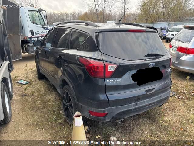 Продажа на аукционе авто 2019 Ford Escape Titanium, vin: 1FMCU9J92KUC16927, номер лота: 20271066
