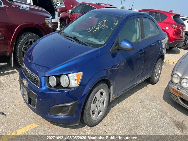 20271092 :رقم المزاد ، 1G1JA5EH9D4222248 vin ، 2013 Chevrolet Sonic Ls مزاد بيع