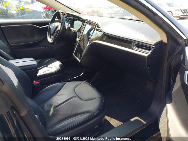 20271093 :رقم المزاد ، 5YJSA1CNXDFP19721 vin ، 2013 Tesla Model S 85 مزاد بيع