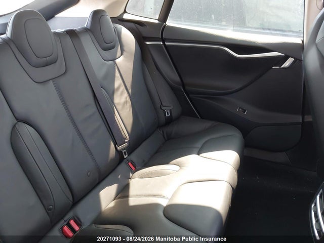 20271093 :رقم المزاد ، 5YJSA1CNXDFP19721 vin ، 2013 Tesla Model S 85 مزاد بيع