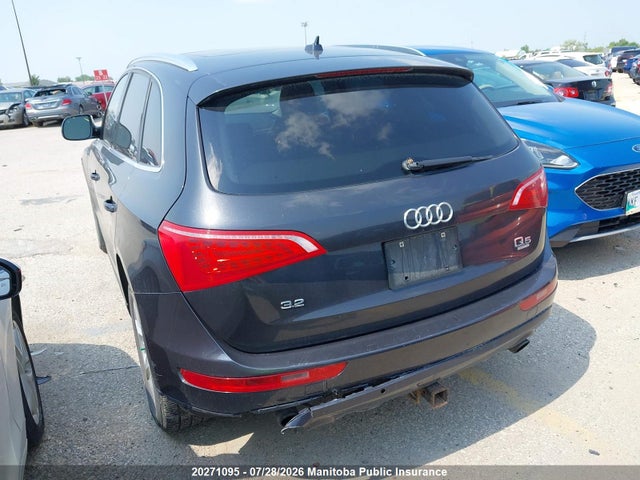 20271095 :رقم المزاد ، WA1LKCFP3AA074967 vin ، 2010 Audi Q5 V6 مزاد بيع