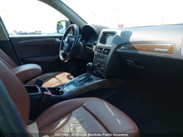 20271095 :رقم المزاد ، WA1LKCFP3AA074967 vin ، 2010 Audi Q5 V6 مزاد بيع