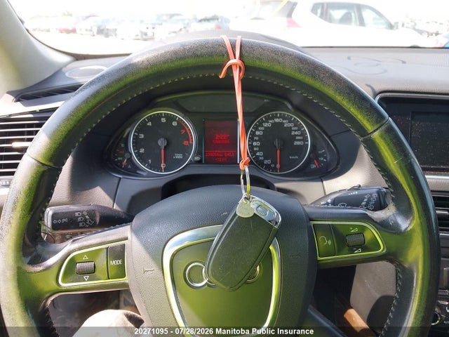 20271095 :رقم المزاد ، WA1LKCFP3AA074967 vin ، 2010 Audi Q5 V6 مزاد بيع