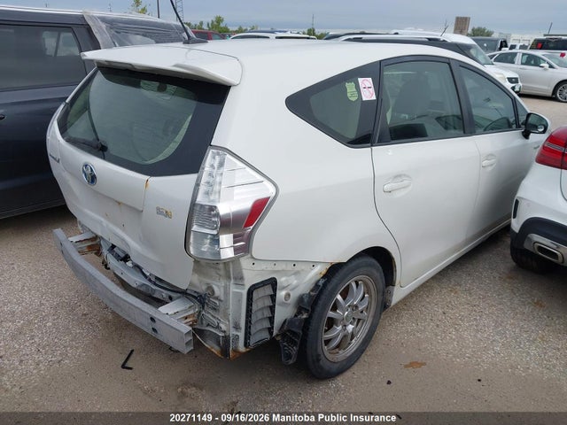Продажа на аукционе авто 2013 Toyota Prius V, vin: JTDZN3EU6D3204683, номер лота: 20271149