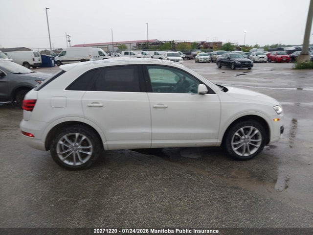 20271220 :رقم المزاد ، WA1GFEFS9FR001438 vin ، 2015 Audi Q3 مزاد بيع