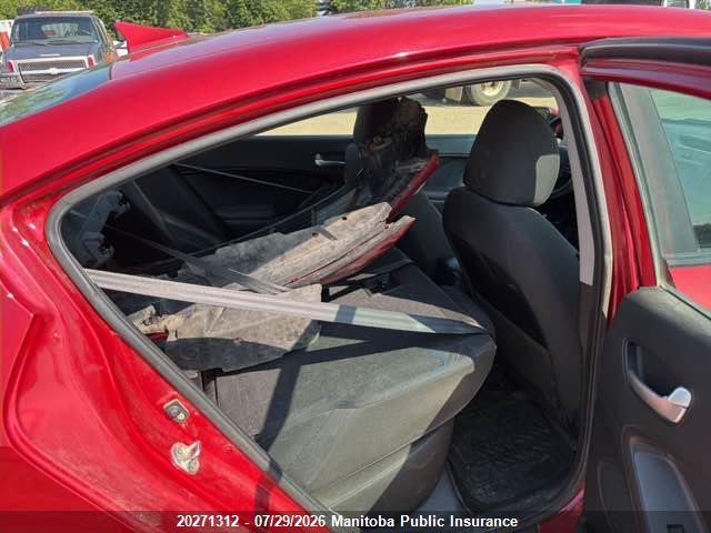 KIA FORTE LX 2017 3KPFL4A7XHE092421 Image 8