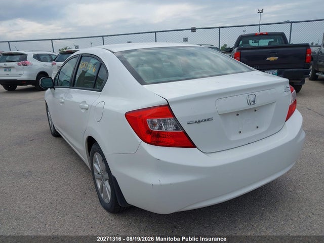 20271316 :رقم المزاد ، 2HGFB2F56CH008687 vin ، 2012 Honda Civic Lx مزاد بيع
