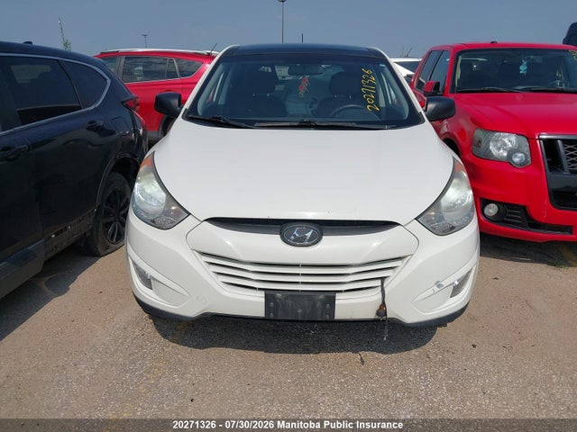 Продажа на аукционе авто 2013 Hyundai Tucson Gl, vin: KM8JT3AC1DU584716, номер лота: 20271326