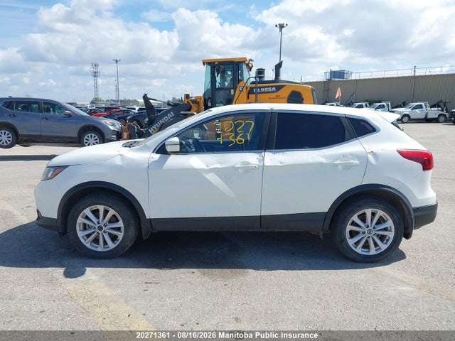 JN1BJ1CR0KW315938 Nissan Qashqai S
