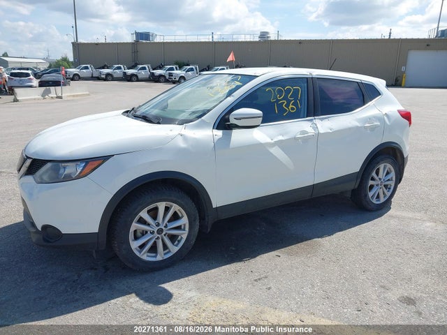 JN1BJ1CR0KW315938 Nissan Qashqai S