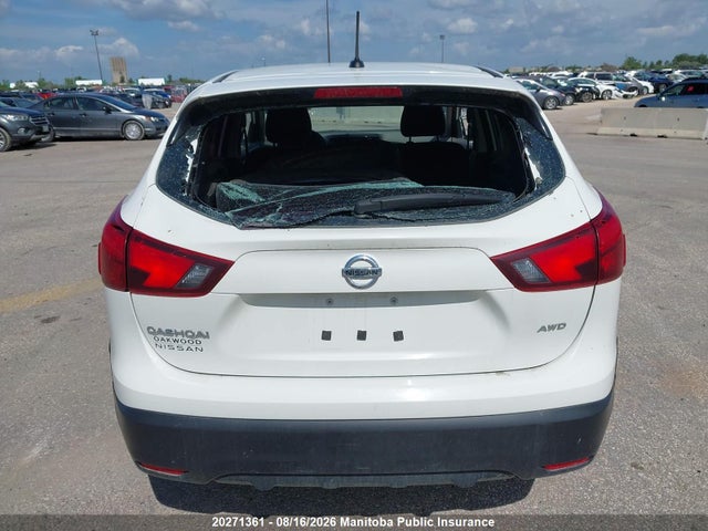 JN1BJ1CR0KW315938 Nissan Qashqai S