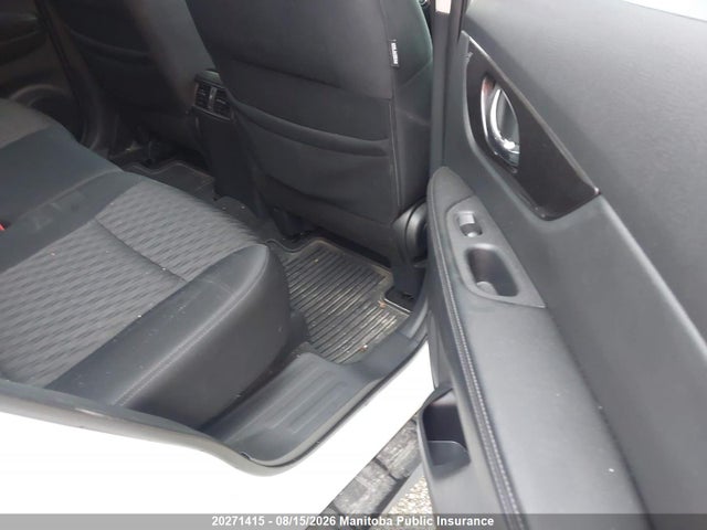 5N1AT2MV8JC766230 Nissan ROGUE S