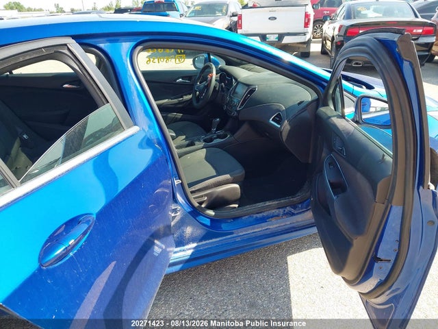 2017 Chevrolet Cruze Lt მანქანა იყიდება აუქციონზე, vin: 3G1BE6SM4HS580136, აუქციონის ნომერი: 20271423