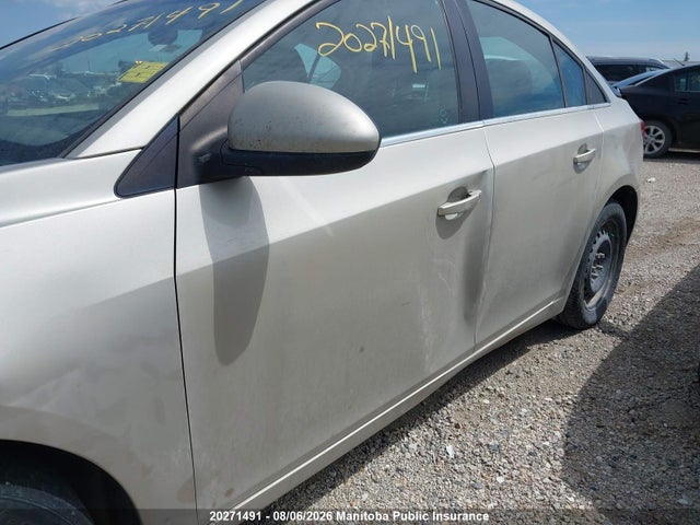 20271491 :رقم المزاد ، 1G1PC5SBXE7343021 vin ، 2014 Chevrolet Cruze Lt Turbo مزاد بيع