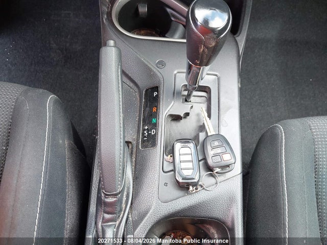 Продажа на аукционе авто 2017 Toyota Rav4 Xle, vin: 2T3RFREV6HW672621, номер лота: 20271533