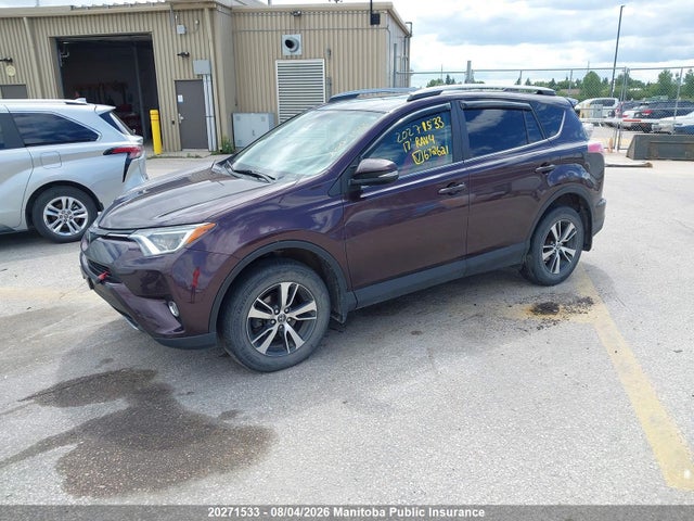 Продажа на аукционе авто 2017 Toyota Rav4 Xle, vin: 2T3RFREV6HW672621, номер лота: 20271533
