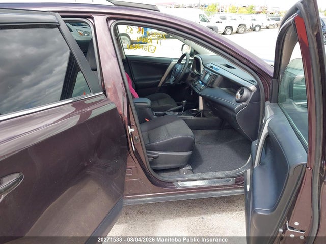 Продажа на аукционе авто 2017 Toyota Rav4 Xle, vin: 2T3RFREV6HW672621, номер лота: 20271533