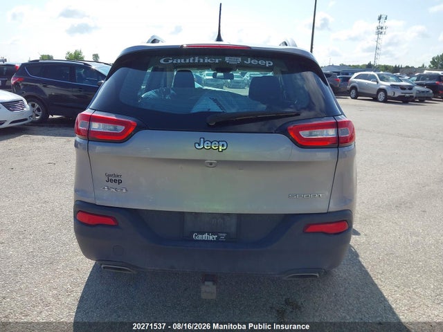 1C4PJMAS5GW175967 Jeep Cherokee Sport