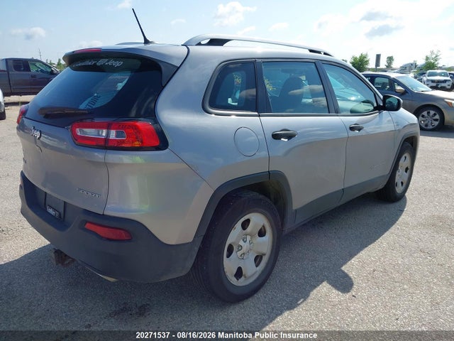 1C4PJMAS5GW175967 Jeep Cherokee Sport