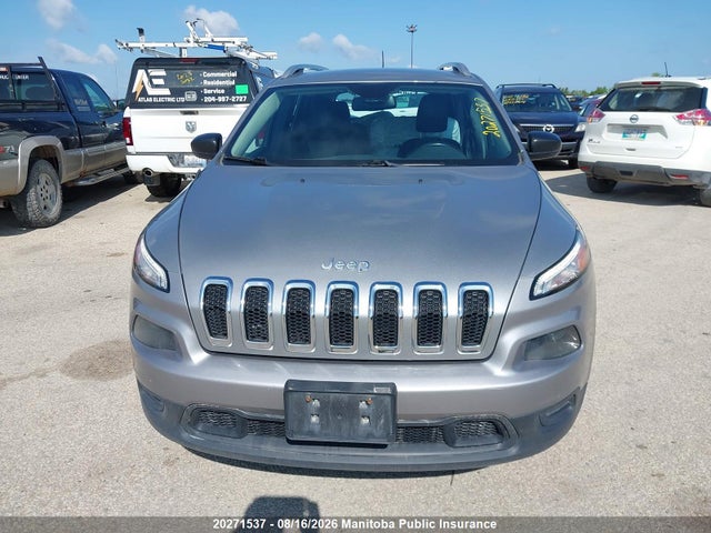 1C4PJMAS5GW175967 Jeep Cherokee Sport