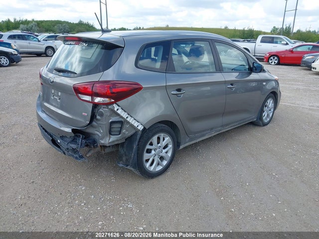 KIA Rondo Lx 2017 KNAHT8A38H7183908 Image 4