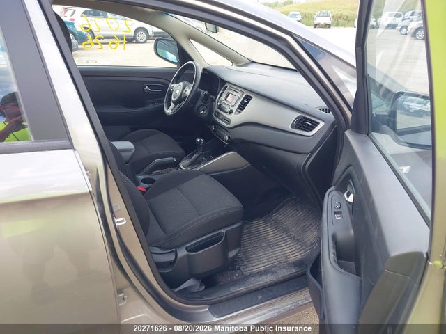 KIA Rondo Lx 2017 KNAHT8A38H7183908 Image 5