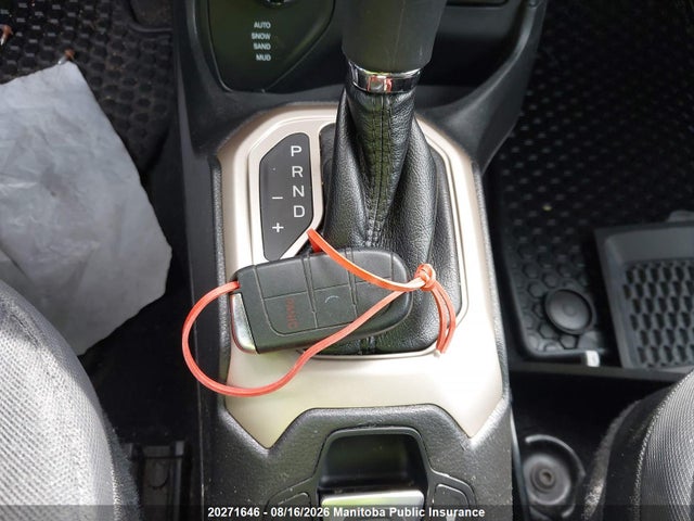 Jeep Renegade North 2016 ZACCJBBT0GPC86692 Image 11