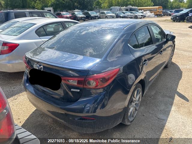 3MZBN1W32JM201346 Mazda Mazda3 Gt Sky
