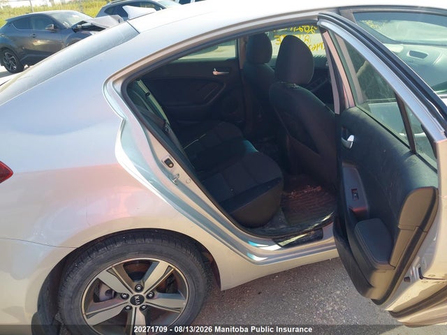 20271709 :رقم المزاد ، 3KPFL4A79JE274620 vin ، 2018 Kia Forte Lx+ مزاد بيع