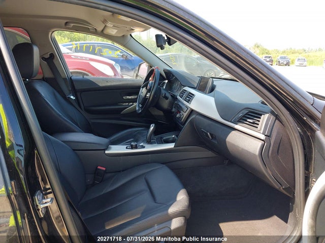20271718 :رقم المزاد ، WBA3C3C52EF985285 vin ، 2014 Bmw 3 Series مزاد بيع