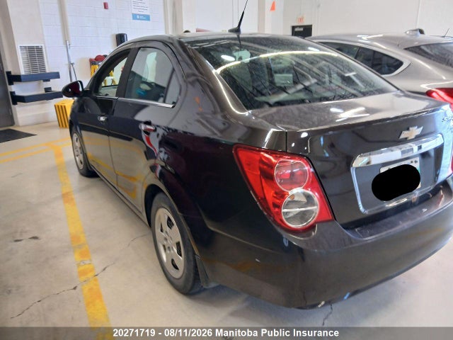 20271719 :رقم المزاد ، 1G1JC5EH0D4231365 vin ، 2013 Chevrolet Sonic Lt مزاد بيع