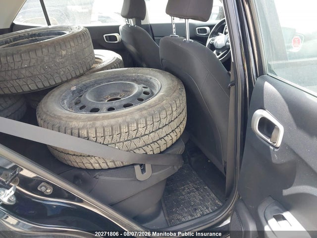 Продаж на аукціоні авто 2022 Hyundai Venue Essential, vin: KMHRB8A3XNU155983, номер лоту: 20271806